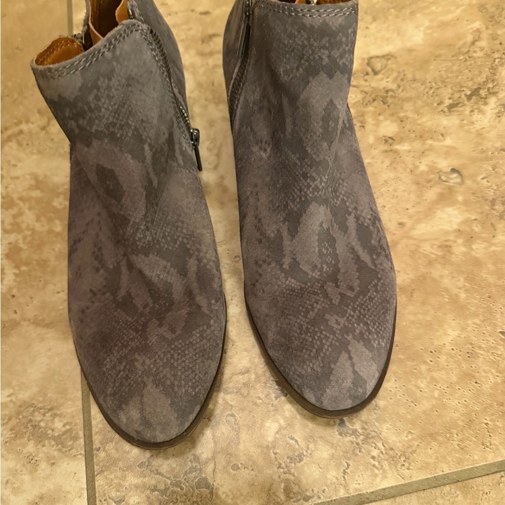 Lucky Brand Gray Ankle Boots